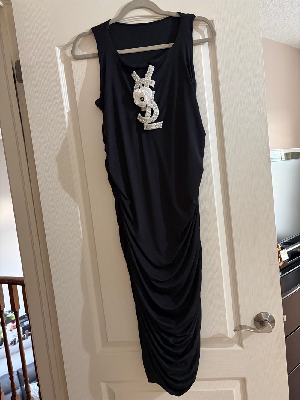 SL Fashions, Ladies Black & White Bodycon Dress/Branded Embellum. NEW. Size XL